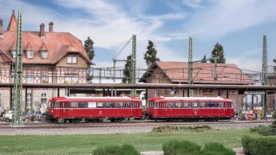 Märklin Triebwagen Triebzug Schienenbus Modelleisenbahn H0 1:87