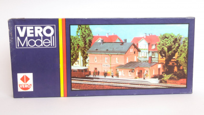 VERO Auhagen Bausatz Bahnhof Altmittweida 1:120 TT