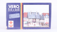 VERO Auhagen Bausatz Bahnhofstrasse 1-3 Modell 1:87 H0