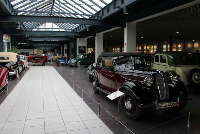 Automobilmuseum EFA Mobile Zeiten in Amerang, Oldtimer Fahrzeuge