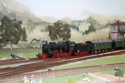 Automobilmuseum EFA mobile Zeiten Amerang Modelleisenbahn in Spur II Dampflok BR 56