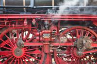 Schnellzug-Dampflokomotive 01 180 auf der Drehscheibe der Lokwelt Freilassing - Antrieb