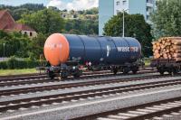 Kesselwagen Wascosa am Bahnhof Wolfsberg