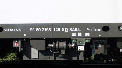 Lok-Identifikation mit der UIC-Nummer: 91 80 7193 149-0 D-RAILL Vectron