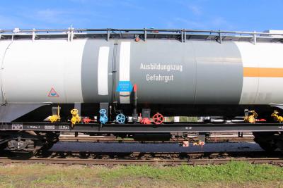 DB Netz Notfalltechnik Ausbildungszug Gefahrgut Freilassing Armaturenwagen Kesselwagen