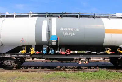 DB Netz Notfalltechnik Ausbildungszug Gefahrgut Freilassing Armaturenwagen Kesselwagen