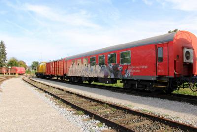 DB Netz Notfalltechnik Ausbildungszug Gefahrgut Freilassing Unterrichtswagen rot