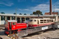 Elektrolokomotive DB 103 167 auf der Drehscheibe der Lokwelt Freilassing