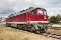 Schwere Diesellokomotive DR V 300 132 068-8 an der Lokwelt Freilassing