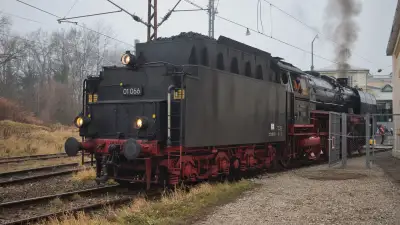 Dampflokomotive 01 066 Sonderzug Christkindlmarkt Lokwelt Drehscheibe