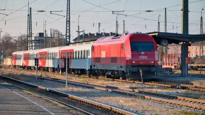 Diesellokomotive ÖBB 2016 077 Bahnhof Freilassing