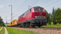Diesellokomotive V 160 HFW 215 018-3 Bauzug Niederstrass