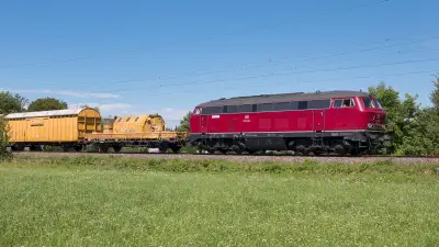 Diesellokomotive HFW Wiebe 215 018-3 Bauzug bei Ainring