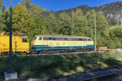 Diesellokomotive Railsystems RP 218 447 in Bad Reichenhall
