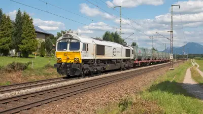 Euro Cargo Rail Class 77 077 040-9 Müll-Transport Niederstrass