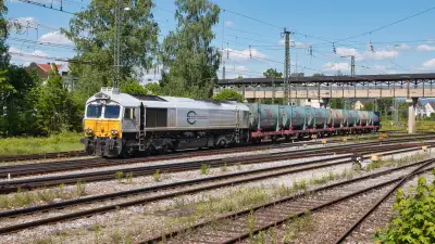Güterzug-Diesellokomotive ECR 077 024-3 Freilassing