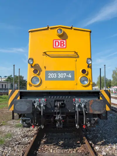 Diesellok DB 203 307-4 DR V 100 Ost Freilassing Front