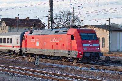 Elektrolokomotive DB 101 121 in Freilassing