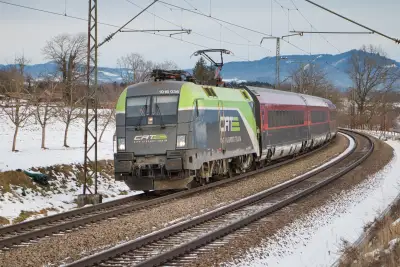 CAT 1016 036 zwischen Freilassing und Traunstein