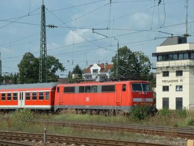Elektrolokomotive DB 111 052-7 Bahnhof Freilassing