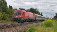 Elektrolokomotive ÖBB Taurus 1116 049 Eurocity Freilassing