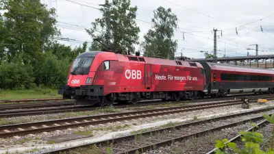 Werbelok ÖBB Taurus 1116 225 railjet Freilassing