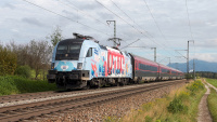 Elektrolokomotive ÖBB Taurus 1116 241 Railjet Niederstrass