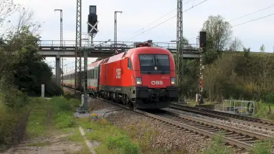 Elektrolokomotive ÖBB SIEMENS Taurus 1116 261 Eurocity