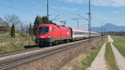 ÖBB 1116 264 SIEMENS Taurus Elektrolok Eurocity Niederstrass