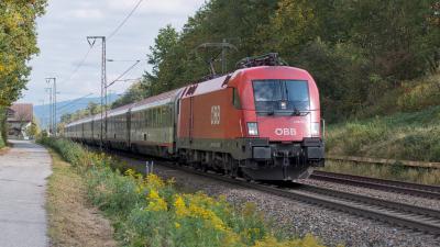 Elektrolokomotive ÖBB Taurus 1116 083 Freilassing