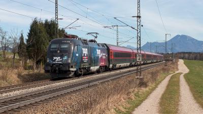 ÖBB SIEMENS Taurus 1116 208 joyn Werbelok Railjet Niederstrass