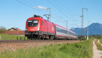Elektrolokomotive ÖBB Taurus 1116 053 Eurocity Niederstrass