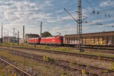 Zwei Taurus der ÖBB in Freilassing