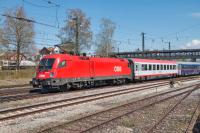 ÖBB Taurus 1116 090 mit einem Eurocity EC in Freilassing