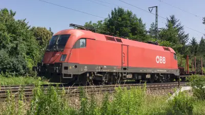 ÖBB SIEMENS Taurus 1116 050 Güterzug Freilassing