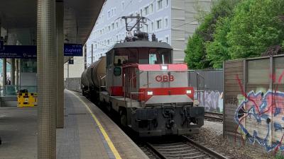 Elektrolokomotive ÖBB 1163 004 in Salzburg Aiglhof Rangierlokomotive Verschublok