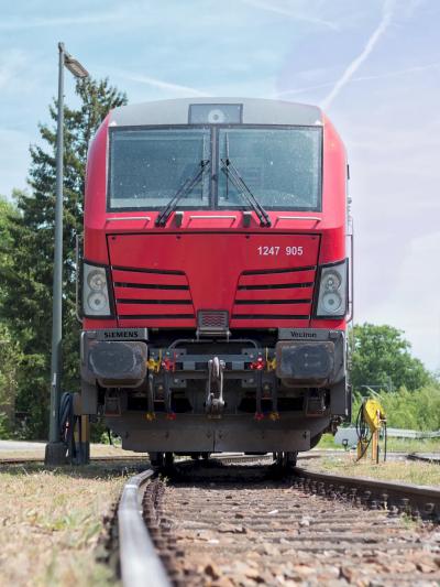 Elektrolokomotive BBW Vectron 1247 905 am ehemaligen Betriebswerk Freilassing