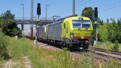 Elektrolokomotive Alpha Trains Vectron 7193 100 Niederstrass