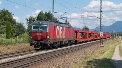 Elektrolokomotive ÖBB Vectron 1293 196 Niederstrass