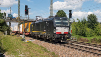 Elektrolokomotive BEACON X4 E-610 Güterzug Niederstrass