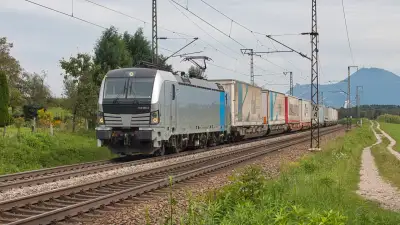 Elektrolokomotive Railpool Vectron 193 998-2 Güterzug Niederstrass