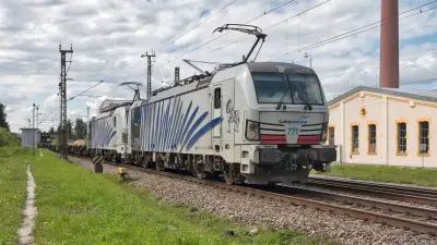 Elektrolokomotive Lokomotion Vectron 193.771 und 193.772 Freilassing