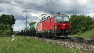 Elektrolokomotive ÖBB Vectron 1293 104 Kesselwagen Freilassing