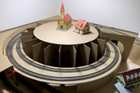 Modelleisenbahn Modellbahn Anlage Gelände Berg Kartonmodell