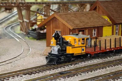 LGB-Westernbahn der Lokwelt Freilassing Holz-Transport