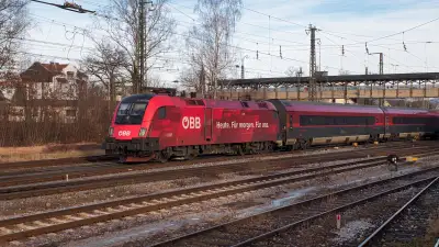 ÖBB SIEMENS Taurus 1116 225 Werbelok Railjet Freilassing