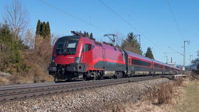 Elektrolok ÖBB Taurus 1116 218 Railjet Freilassing