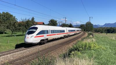 Deutsche Bahn DB ICE T Hochgeschwindigkeitszug bei Niederstrass