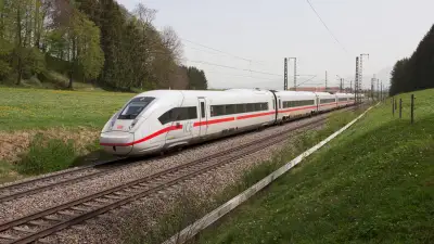 Deutsche Bahn DB ICE 9219 Fernverkehr Strass