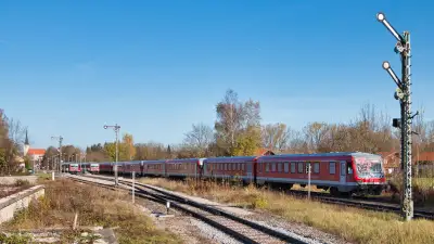 Baureihe 628 und 928 in 928 574 in Hörpolding bei Traunreut